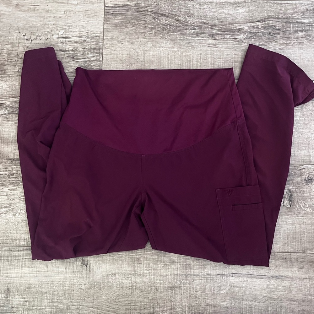 Maternity scrub pants